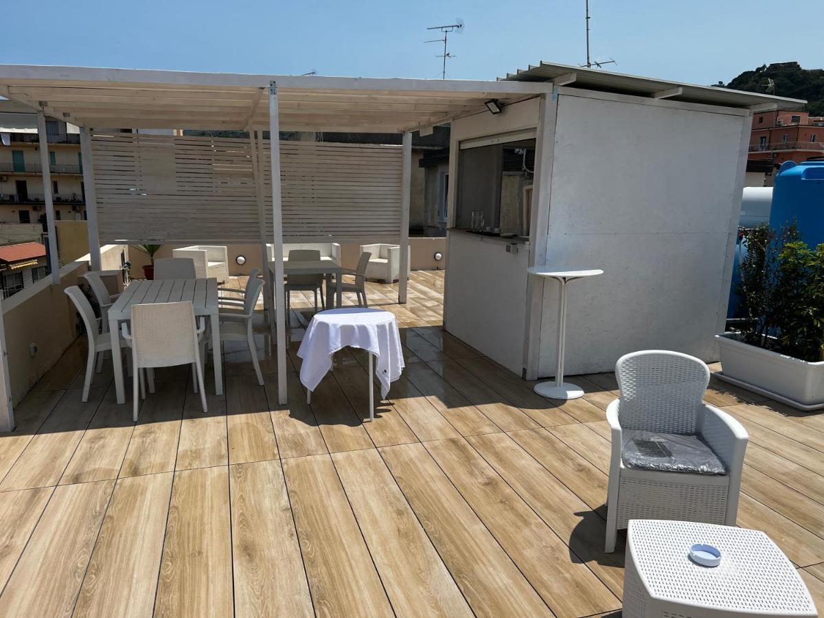La Piazza Beb Bed and Breakfast Tropea Exteriör bild