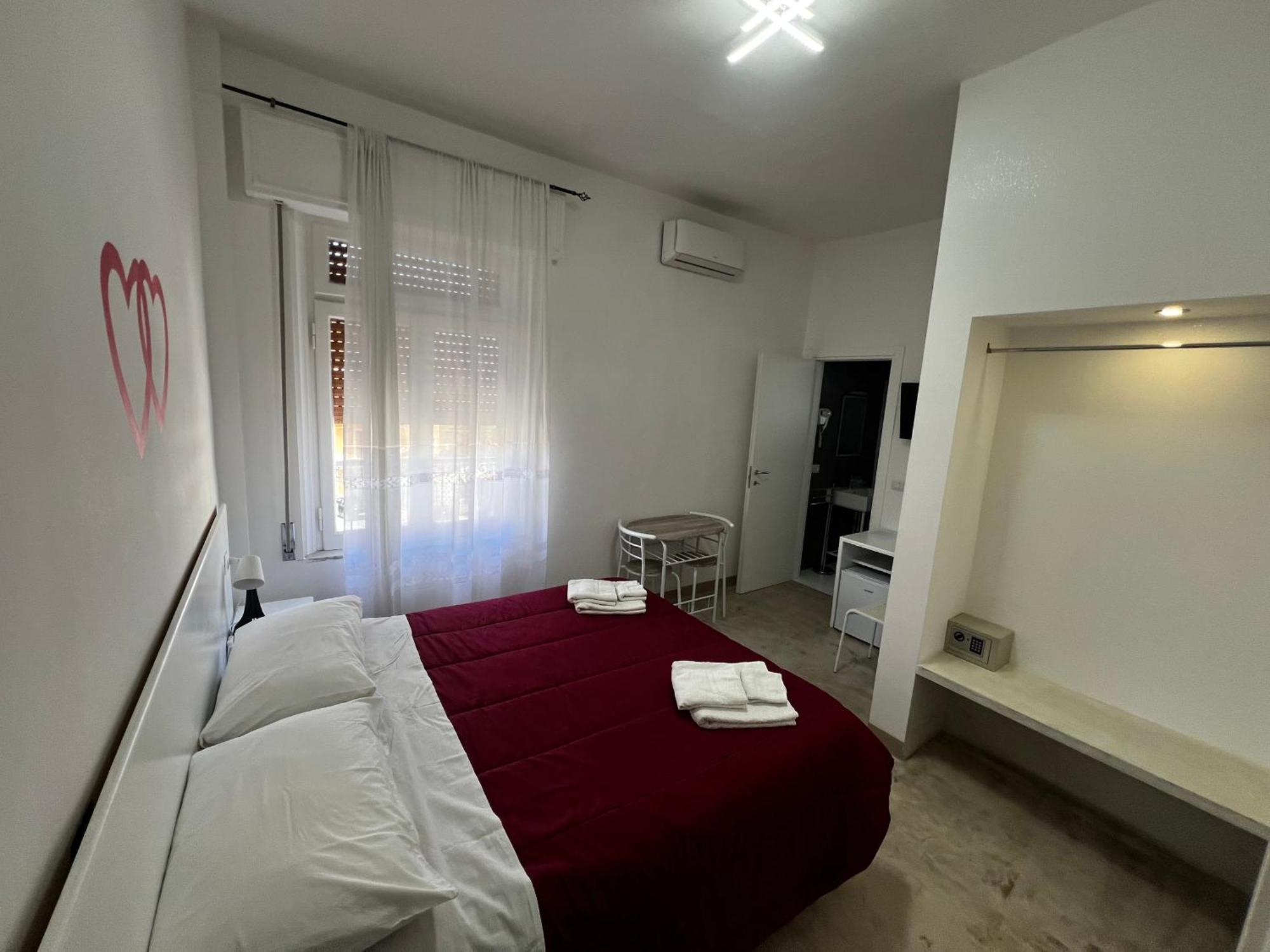 La Piazza Beb Bed and Breakfast Tropea Exteriör bild